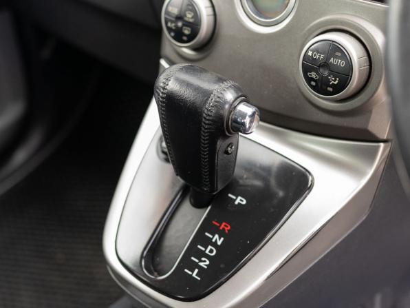 Toyota Rush I с пробегом 2006 года, цена 590 000 рублей, 252556 км, внедорожник, Автокод Объявления