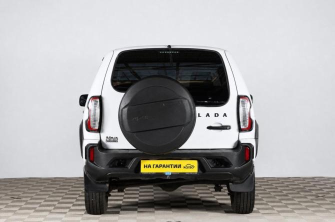 Lada (ВАЗ) Niva Travel I с пробегом 2024 года, цена 1 059 000 рублей, 26200 км, внедорожник, Автокод Объявления