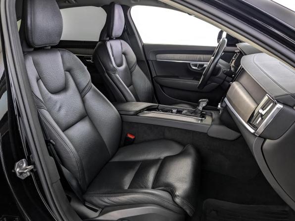 Volvo S90 II Рестайлинг с пробегом 2021 года, цена 2 890 000 рублей, 167012 км, седан, Автокод Объявления