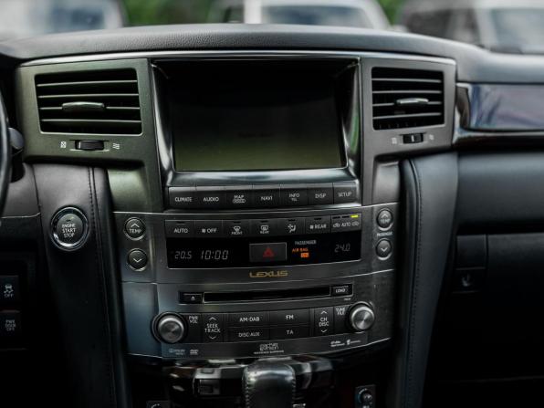 Lexus LX III с пробегом 2011 года, цена 2 713 000 рублей, 345458 км, внедорожник, Автокод Объявления