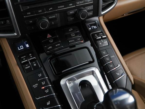 Porsche Cayenne II Рестайлинг (958) с пробегом 2014 года, цена 3 857 077 рублей, 164333 км, внедорожник, Автокод Объявления
