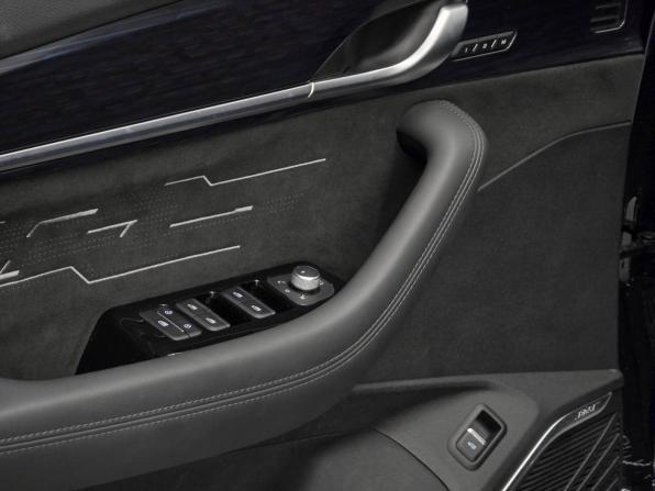 Geely Monjaro I Рестайлинг с пробегом 2024 года, цена 3 699 000 рублей, 13070 км, внедорожник, Автокод Объявления