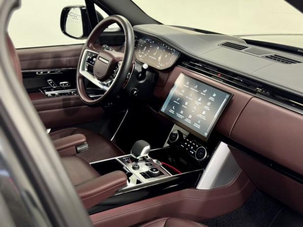 Land Rover Range Rover V с пробегом 2023 года, цена 18 500 000 рублей, 69366 км, внедорожник, Автокод Объявления