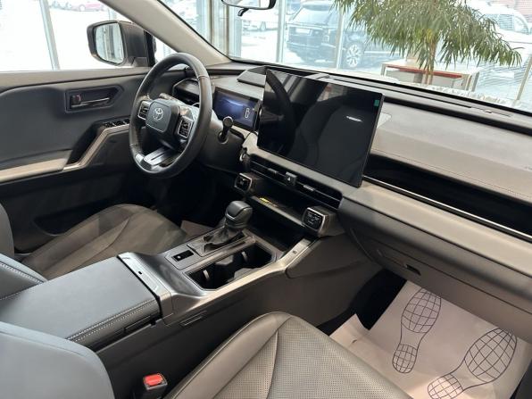 Toyota RAV4 VI (XA60) с пробегом 2026 года, цена 5 199 000 рублей, 10 км, внедорожник, Автокод Объявления