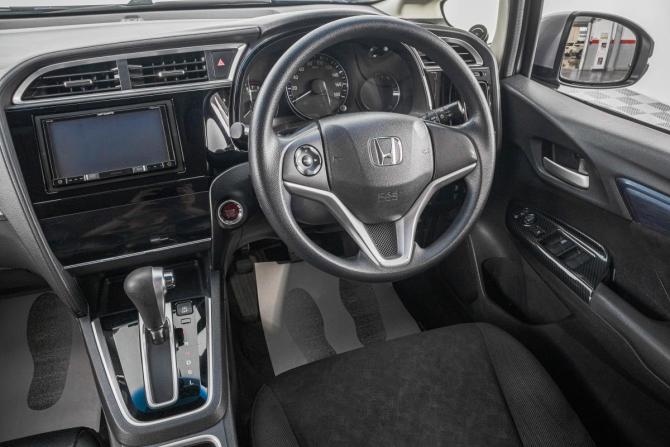Honda Shuttle II с пробегом 2015 года, цена 1 199 000 рублей, 164000 км, универсал, Автокод Объявления