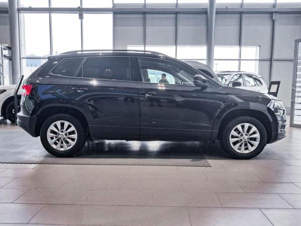 Skoda Karoq I с пробегом 2020 года, цена 2 332 000 рублей, 106453 км, внедорожник, Автокод Объявления