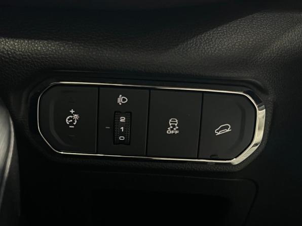 Haval Jolion I с пробегом 2022 года, цена 1 739 000 рублей, 41000 км, внедорожник, Автокод Объявления