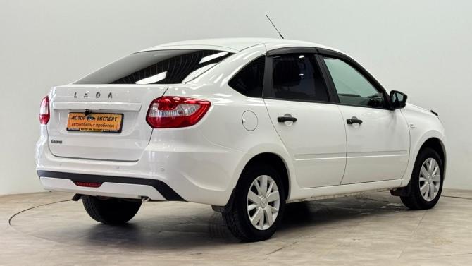 Lada (ВАЗ) Granta I Рестайлинг с пробегом 2021 года, цена 690 000 рублей, 56999 км, седан, Автокод Объявления