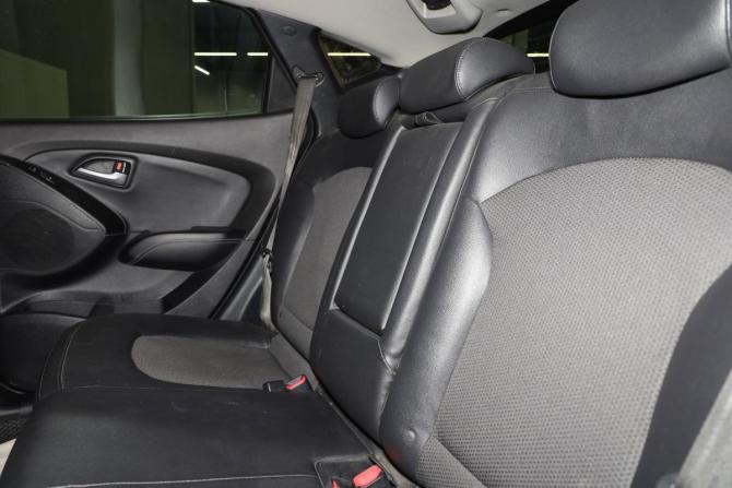 Hyundai ix35 I Рестайлинг с пробегом 2015 года, цена 1 699 000 рублей, 213000 км, внедорожник, Автокод Объявления