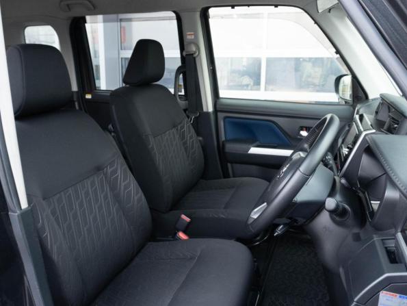 Toyota Roomy I с пробегом 2018 года, цена 1 075 000 рублей, 109346 км, микровэн, Автокод Объявления