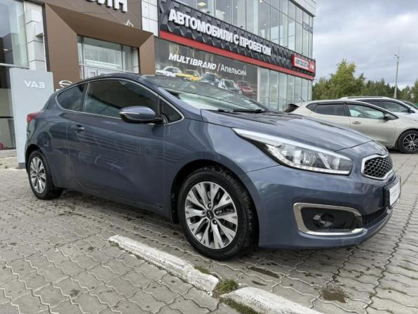 Kia Ceed II Рестайлинг с пробегом 2017 года, цена 1 211 506 рублей, 180922 км, хэтчбек, Автокод Объявления