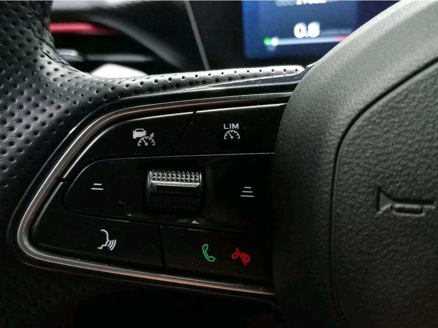 Geely Coolray I Рестайлинг Оренбург  - изображение 13