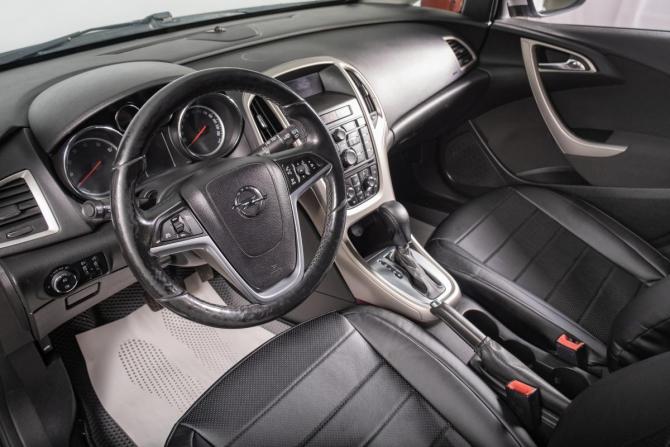 Opel Astra J с пробегом 2011 года, цена 709 000 рублей, 131000 км, хэтчбек, Автокод Объявления