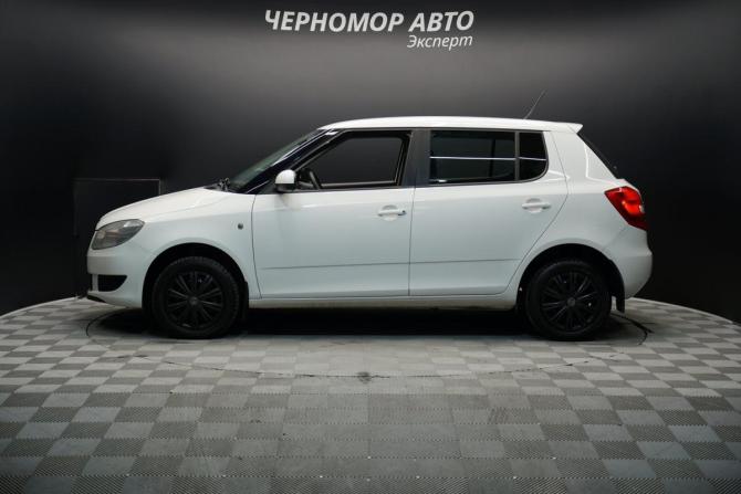 Skoda Fabia II Рестайлинг с пробегом 2013 года, цена 747 000 рублей, 149000 км, хэтчбек, Автокод Объявления
