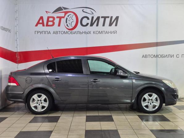 Opel Astra H Рестайлинг с пробегом 2010 года, цена 695 000 рублей, 132995 км, седан, Автокод Объявления