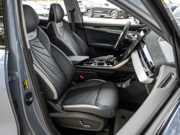 Geely Atlas II с пробегом 2024 года, цена 2 640 000 рублей, 29525 км, внедорожник, Автокод Объявления