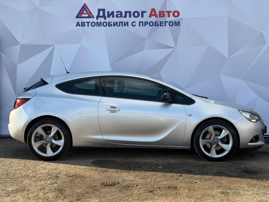 Opel Astra J Рестайлинг Набережные Челны  - изображение 4