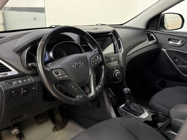 Hyundai Santa Fe III Рестайлинг с пробегом 2015 года, цена 1 730 000 рублей, 232484 км, внедорожник, Автокод Объявления