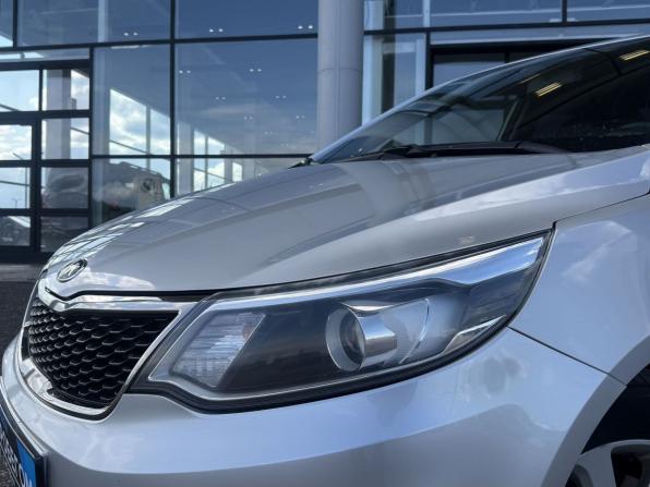 Kia Rio III с пробегом 2015 года, цена 1 095 000 рублей, 154688 км, седан, Автокод Объявления