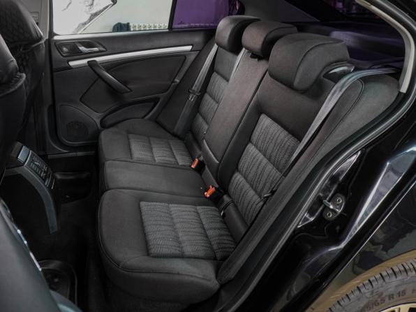 Skoda Octavia II (A5) Рестайлинг с пробегом 2011 года, цена 1 069 000 рублей, 117285 км, лифтбек, Автокод Объявления