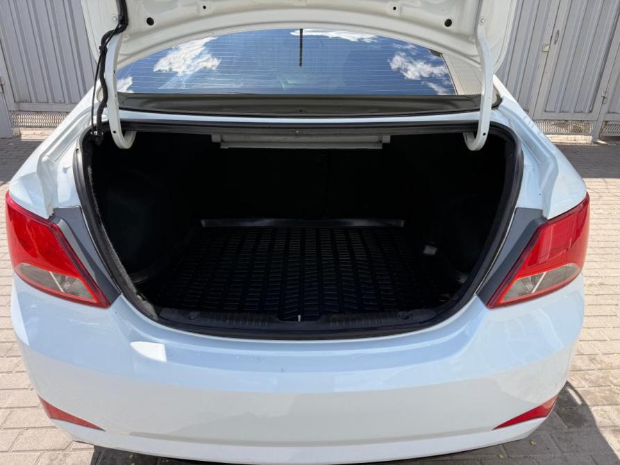 Hyundai Solaris I Рестайлинг Ростов-на-Дону  - изображение 18