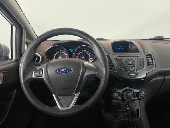 Ford Fiesta Mk6 Рестайлинг с пробегом 2015 года, цена 754 000 рублей, 151232 км, седан, Автокод Объявления