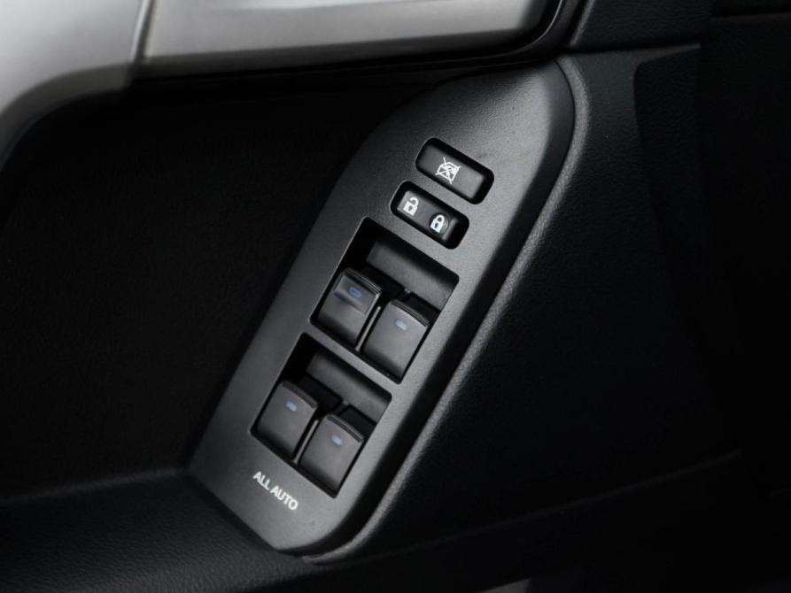 Toyota Land Cruiser Prado 150 Series Рестайлинг 2 Москва  - изображение 15