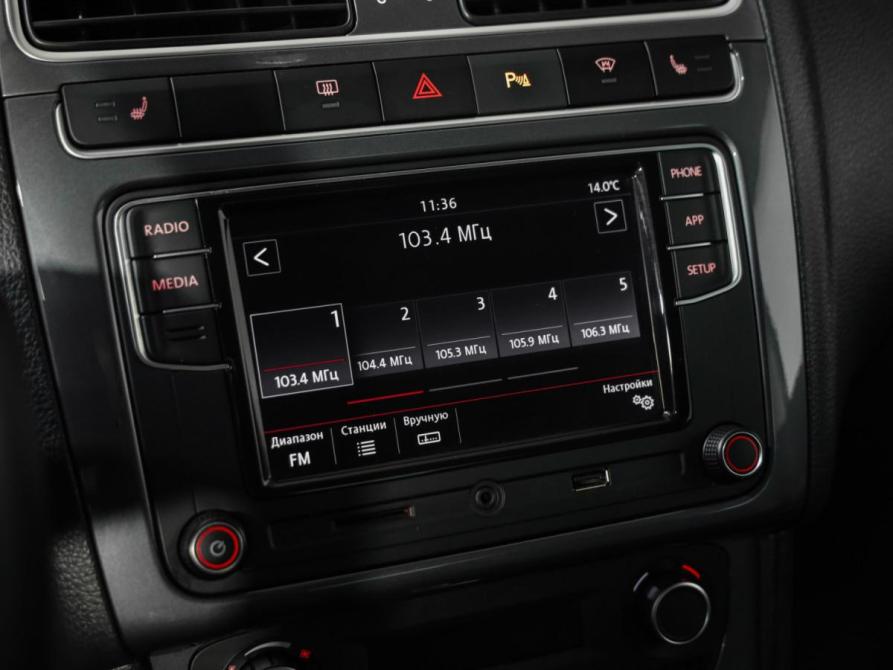 Volkswagen Polo V Рестайлинг Санкт-Петербург  - изображение 14