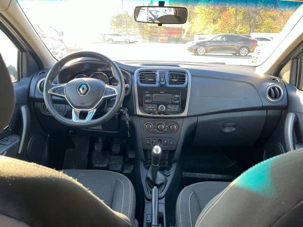 Renault Logan II Рестайлинг с пробегом 2018 года, цена 550 000 рублей, 142846 км, седан, Автокод Объявления