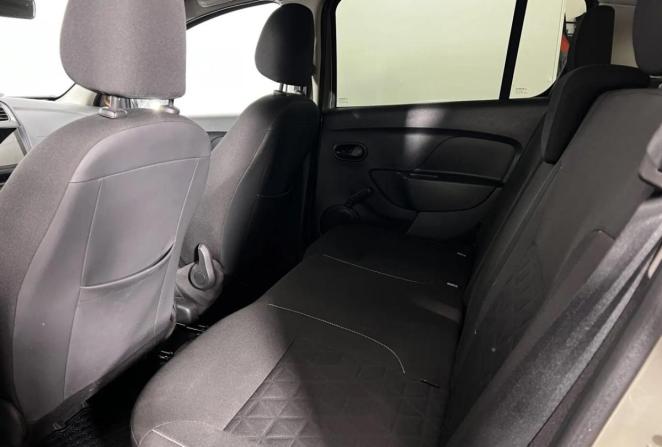 Renault Sandero II с пробегом 2018 года, цена 925 000 рублей, 165716 км, хэтчбек, Автокод Объявления