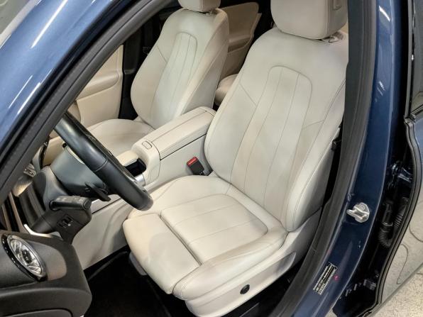 Mercedes-Benz GLB I (X247) с пробегом 2021 года, цена 4 000 000 рублей, 74278 км, внедорожник, Автокод Объявления