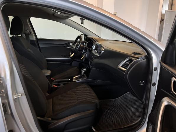 Kia Ceed III с пробегом 2018 года, цена 1 450 000 рублей, 139505 км, хэтчбек, Автокод Объявления