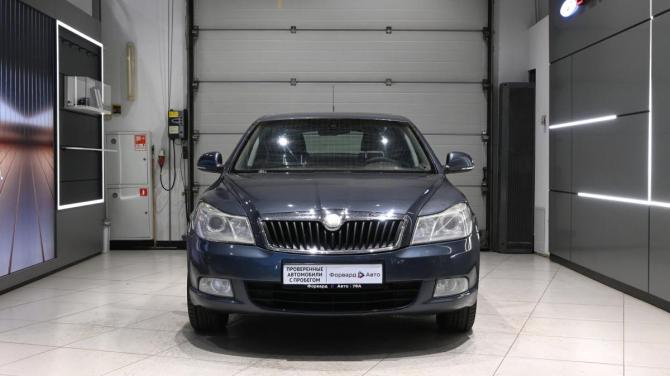 Skoda Octavia II (A5) Рестайлинг с пробегом 2009 года, цена 630 000 рублей, 262090 км, лифтбек, Автокод Объявления