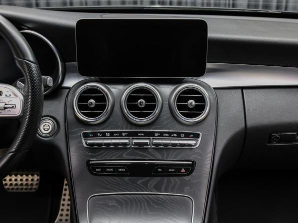 Mercedes-Benz C-Класс IV (W205) Рестайлинг с пробегом 2018 года, цена 3 498 000 рублей, 49182 км, седан, Автокод Объявления