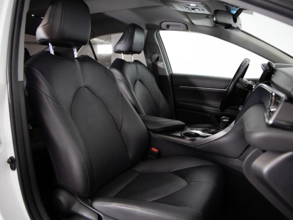 Toyota Camry VIII (XV70) Рестайлинг с пробегом 2021 года, цена 2 799 000 рублей, 119253 км, седан, Автокод Объявления