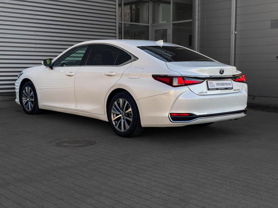 Lexus ES VII Москва  - изображение 7