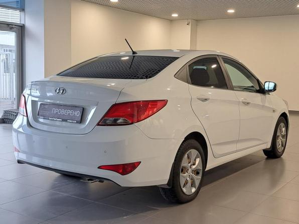 Hyundai Solaris I Рестайлинг с пробегом 2016 года, цена 970 000 рублей, 154208 км, седан, Автокод Объявления
