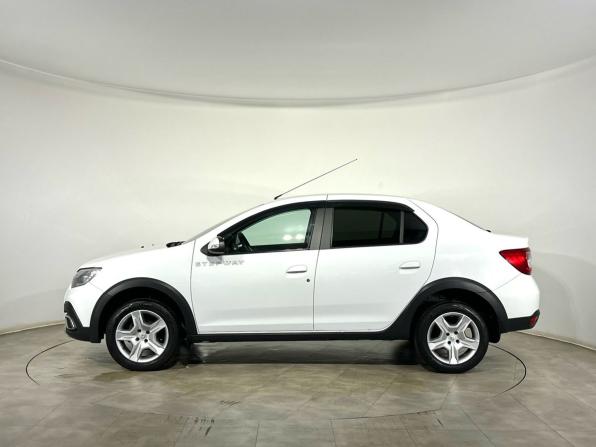 Renault Logan II Рестайлинг с пробегом 2020 года, цена 970 000 рублей, 176426 км, седан, Автокод Объявления
