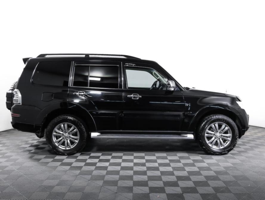 Mitsubishi Pajero IV Рестайлинг 1 Москва  - изображение 4
