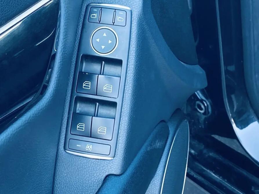 Mercedes-Benz C-Класс III (W204) Рестайлинг Волгоград  - изображение 10