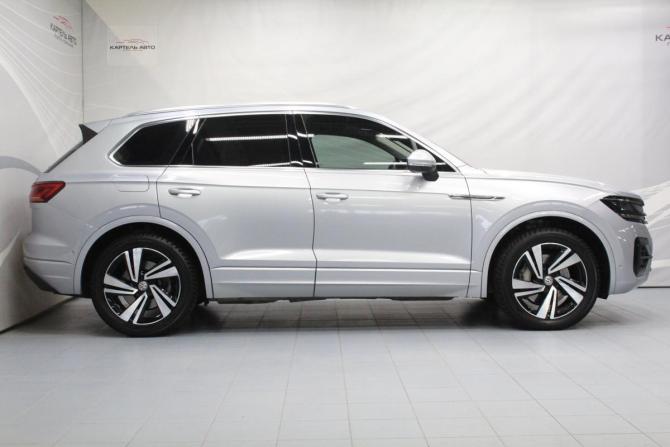 Volkswagen Touareg III с пробегом 2018 года, цена 4 179 000 рублей, 153625 км, внедорожник, Автокод Объявления