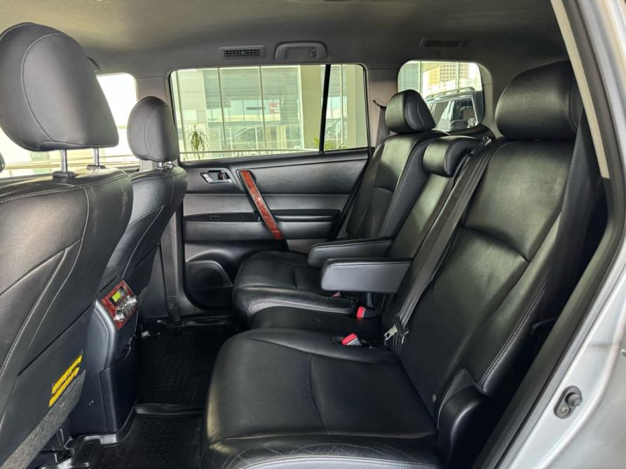 Toyota Highlander II (XU40) Рестайлинг Челябинск  - изображение 30