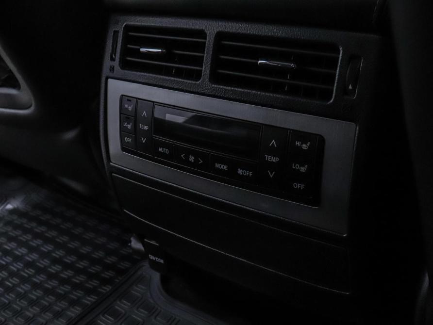 Toyota Land Cruiser 200 Series Рестайлинг 2 Красноярск  - изображение 30