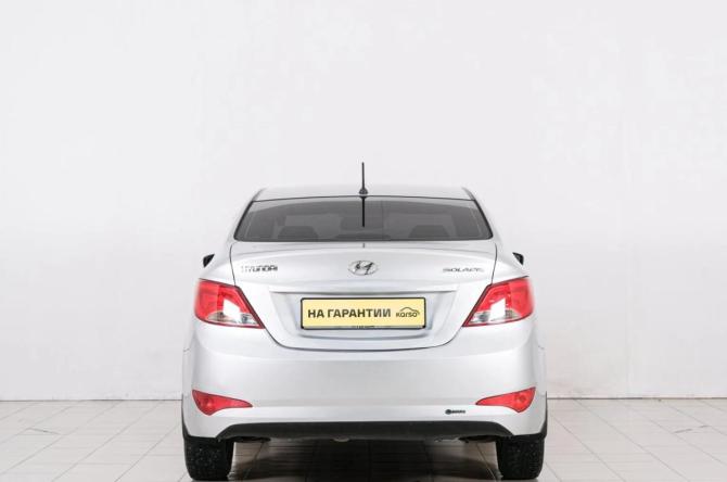 Hyundai Solaris I Рестайлинг с пробегом 2014 года, цена 1 049 000 рублей, 112400 км, седан, Автокод Объявления