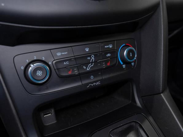 Ford Focus III Рестайлинг с пробегом 2018 года, цена 1 210 000 рублей, 70218 км, седан, Автокод Объявления