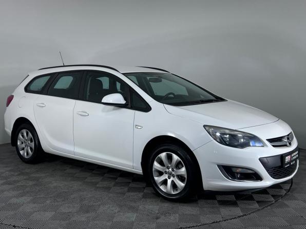 Opel Astra J Рестайлинг с пробегом 2013 года, цена 899 000 рублей, 179334 км, универсал, Автокод Объявления