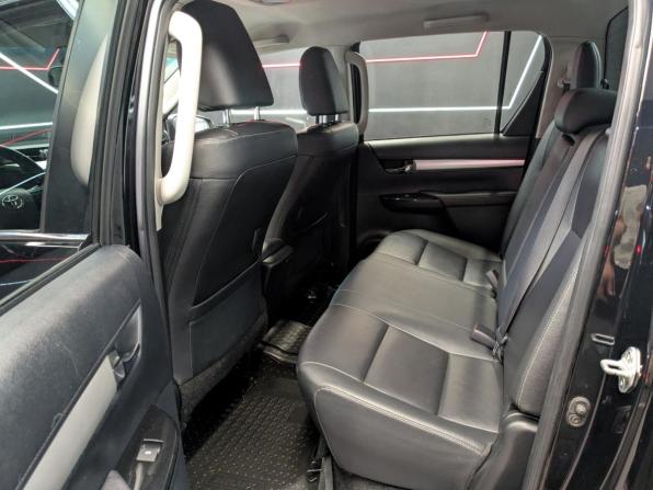 Toyota Hilux VIII с пробегом 2017 года, цена 2 900 000 рублей, 247439 км, offers.body_type.unknown, Автокод Объявления