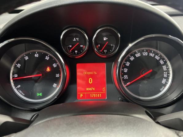 Opel Astra J с пробегом 2010 года, цена 609 000 рублей, 179139 км, хэтчбек, Автокод Объявления