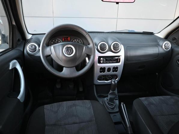 Renault Logan I Рестайлинг с пробегом 2014 года, цена 454 000 рублей, 176197 км, седан, Автокод Объявления