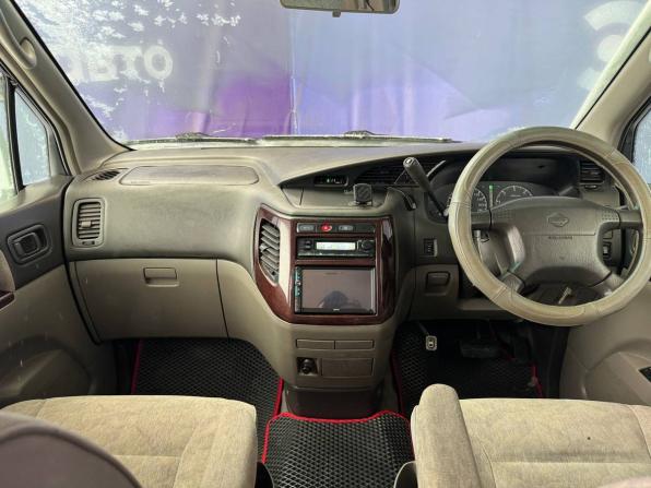 Nissan Elgrand I (E50) с пробегом 2000 года, цена 970 000 рублей, 306584 км, минивэн, Автокод Объявления